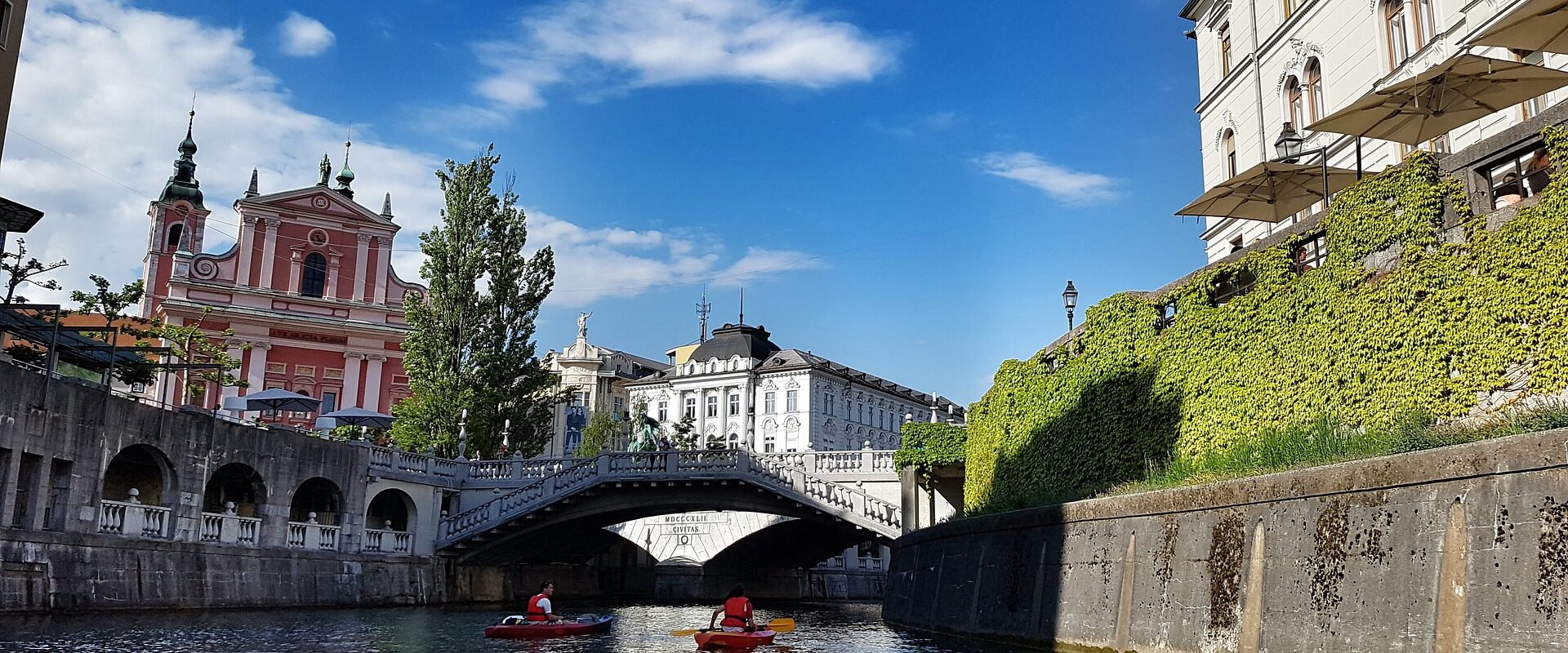 CITY CENTER | 2 km